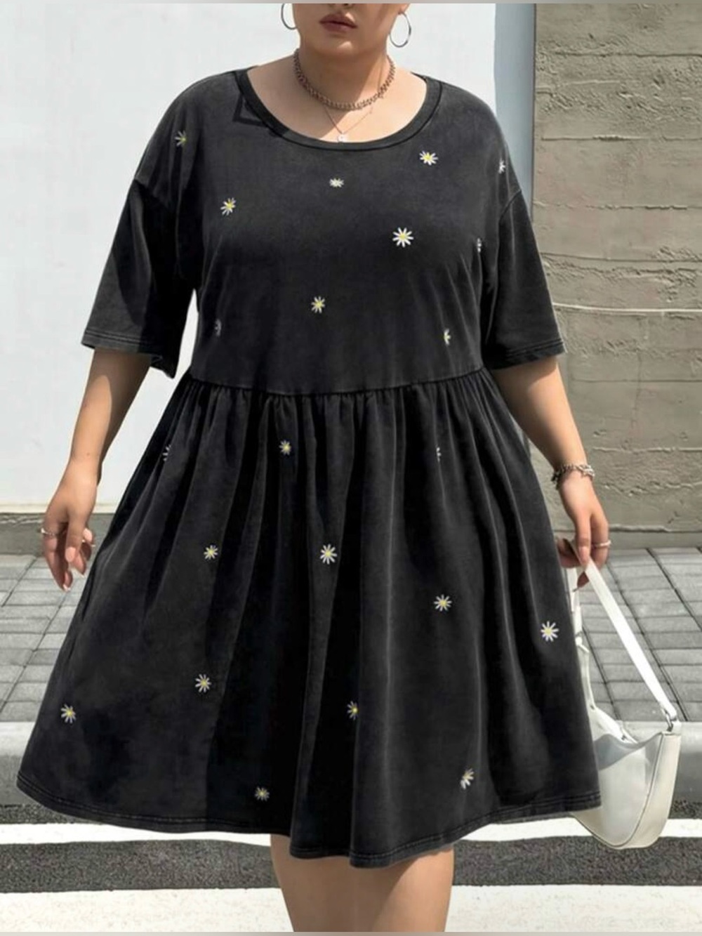 SHEINCurve+ Black Wash Daisy Embroidered Dress